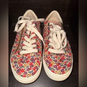 Taos Shoes Floral  Fall Z-Soul Sneakers Women Size 7 Design Zipper Accent